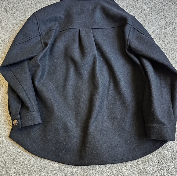 Black Shacket - Picture 3 of 3